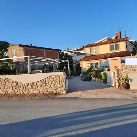 Visnja Nin