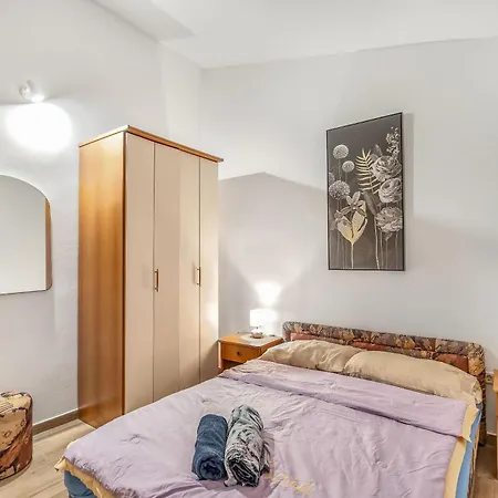 Visnja Apartamento Nin