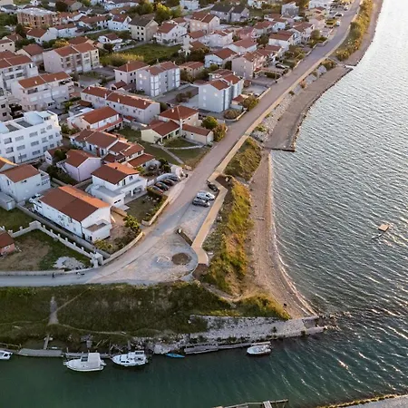 Visnja Nin